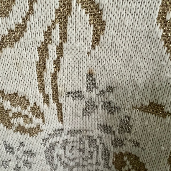 Vintage White and Gold Christmas Sweater with Bows - Picture 3 of 4